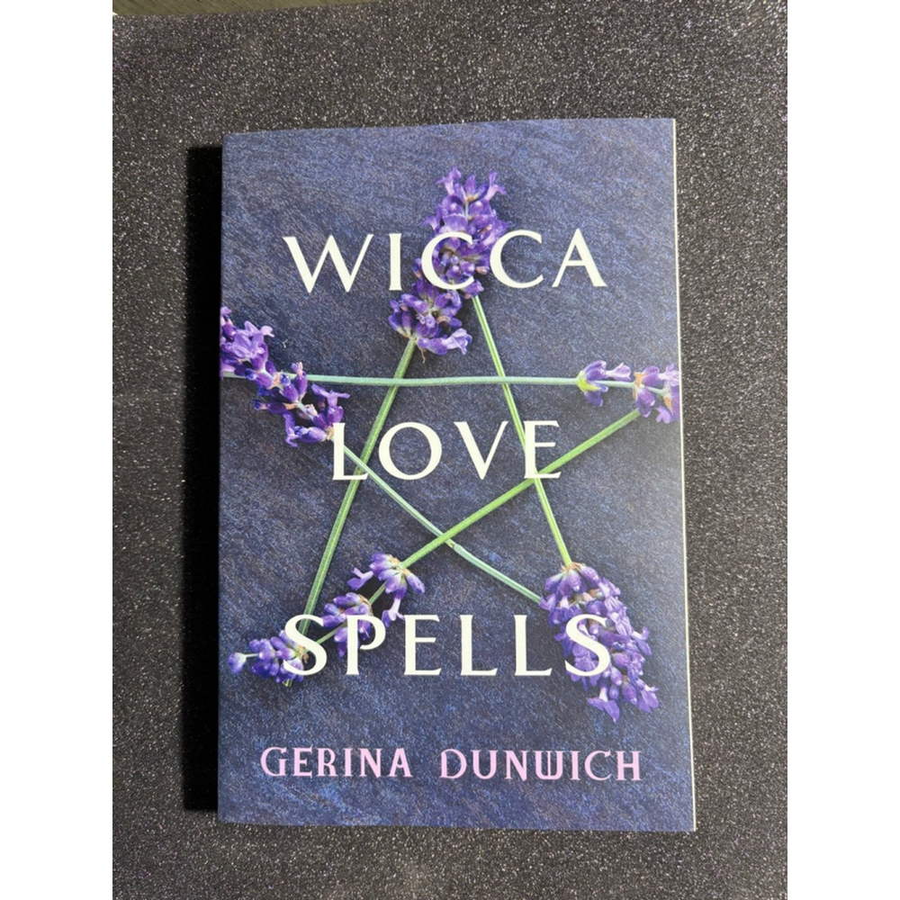 Unisex Citadel Press Wicca Love Spells Book